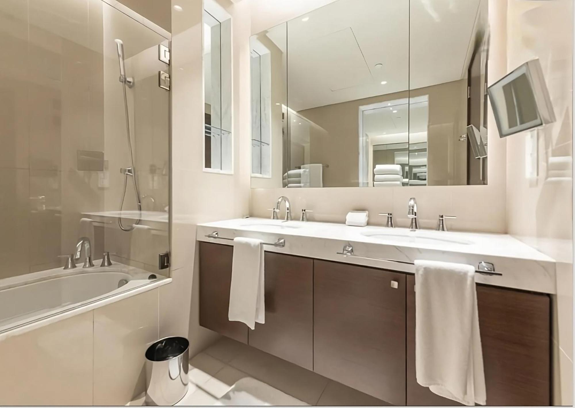 The Address Fountain Views - شقة *