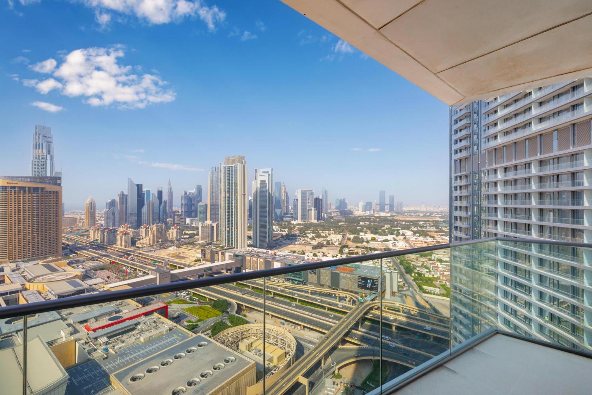 Апартаменти The Address Fountain Views - 2 Bedroom With Burj Khalifa View And Access To Mall *